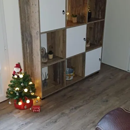 Maison Calme Au Bord De L'eau *