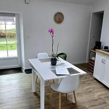 Дом отдыха Maison Calme Au Bord De L'eau *