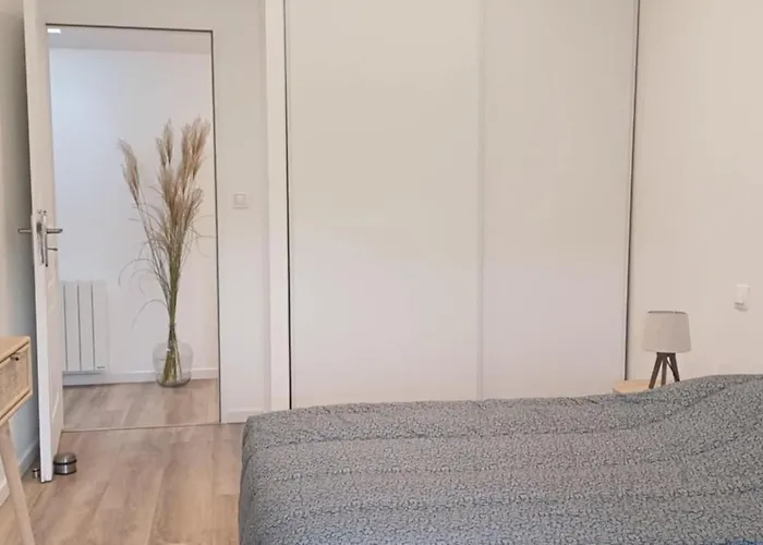 度假居 Maison Calme Au Bord De L'eau 马朗