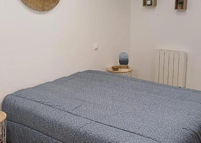 Maison Calme Au Bord De L'eau 度假居 马朗